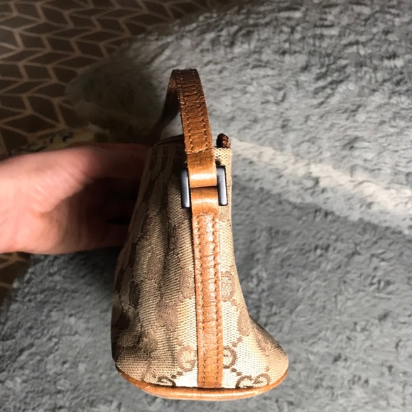 Gucci Monogram Canvas Pochette Clutch in Khaki. - Picture 8 of 8